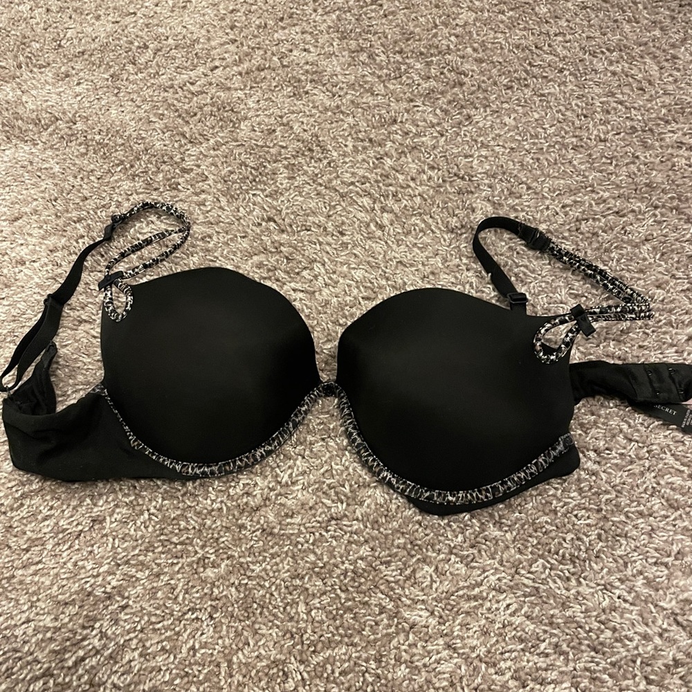 Victoria’s Secret sexy little things push up bra